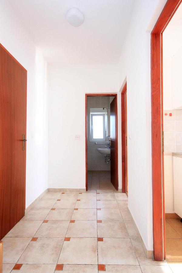 Apartments By The Sea Novalja, Pag - 9326 Екстериор снимка