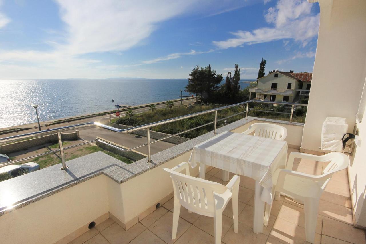 Apartments By The Sea Novalja, Pag - 9326 Екстериор снимка