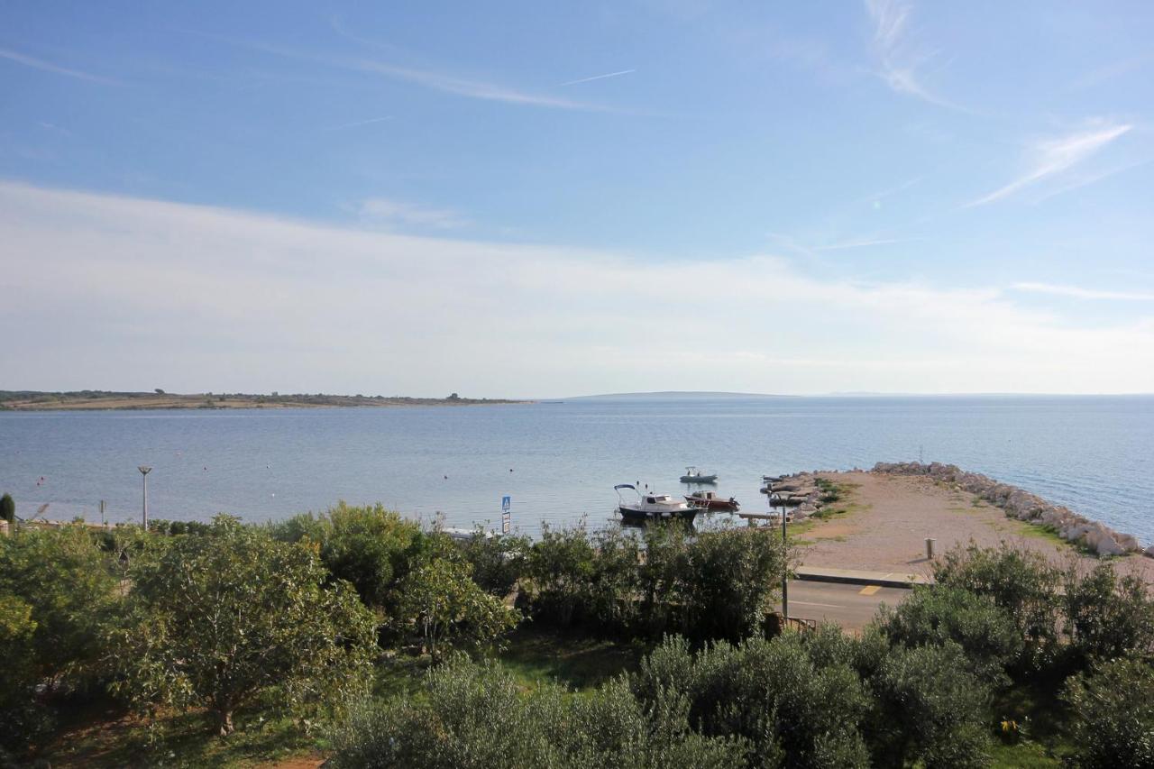 Apartments By The Sea Novalja, Pag - 9326 Екстериор снимка