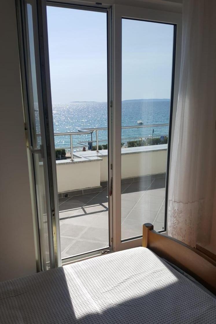 Apartments By The Sea Novalja, Pag - 9326 Стая снимка